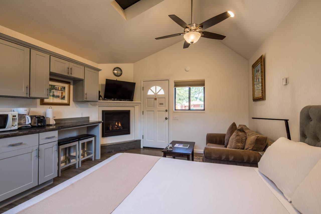 Andril Fireplace Cottages Pacific Grove Exterior foto