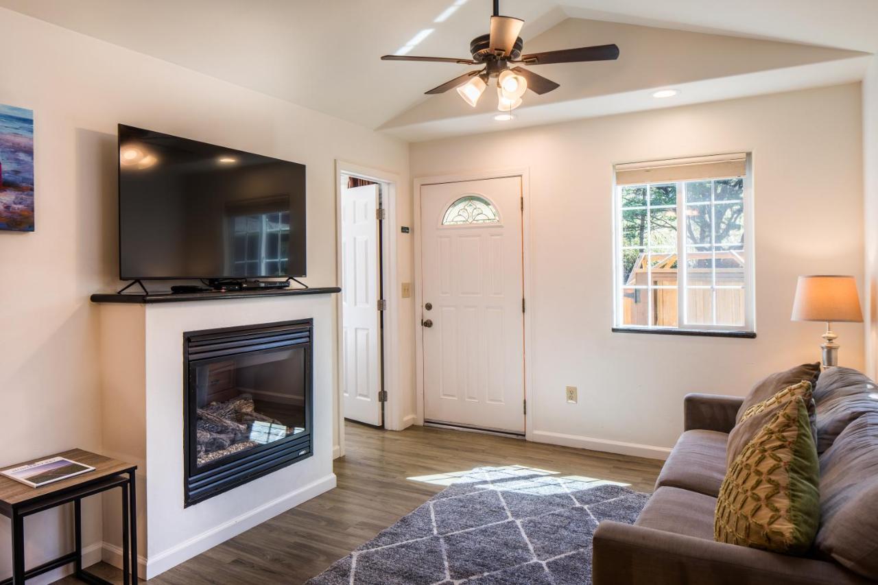 Andril Fireplace Cottages Pacific Grove Exterior foto